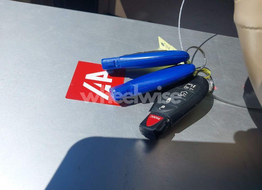 Photo 11 of 2014 Chrysler Town & COUNTRY TOURING (VIN 2C4RC1BG7ER270497)