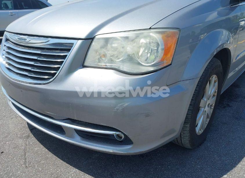 Photo 6 of 2014 Chrysler Town & COUNTRY TOURING (VIN 2C4RC1BG7ER271455)