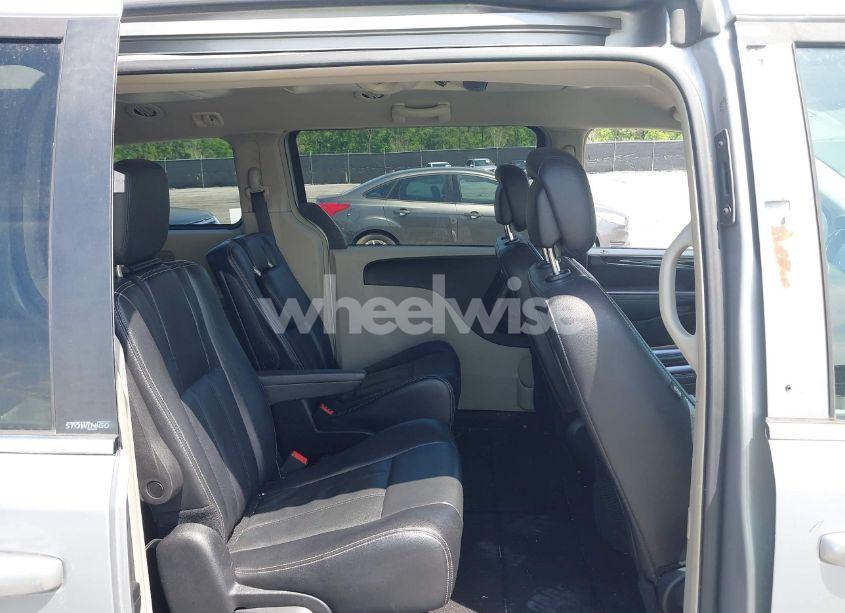 Photo 8 of 2014 Chrysler Town & COUNTRY TOURING (VIN 2C4RC1BG7ER271455)