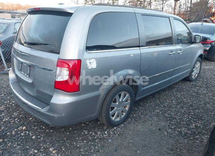 Photo 4 of 2014 Chrysler Town & COUNTRY TOURING (VIN 2C4RC1BG7ER275313)