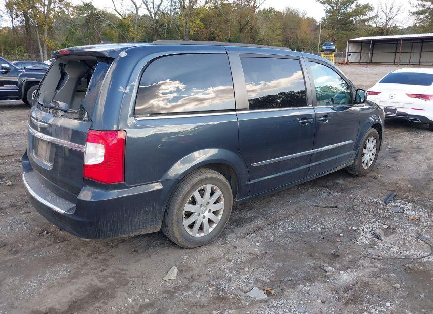 Photo 4 of 2014 Chrysler Town & COUNTRY TOURING (VIN 2C4RC1BG7ER326678)