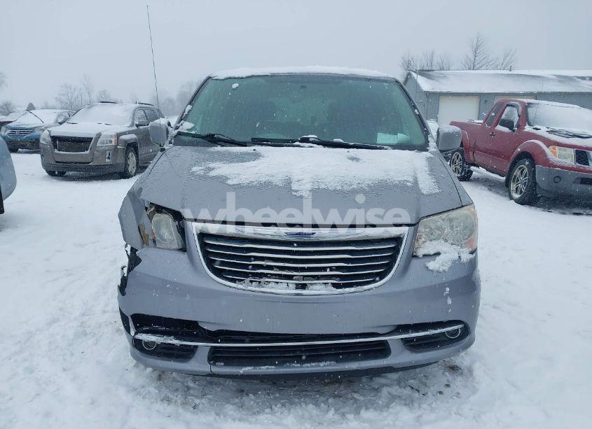 Photo 12 of 2014 Chrysler Town & COUNTRY TOURING (VIN 2C4RC1BG7ER326700)