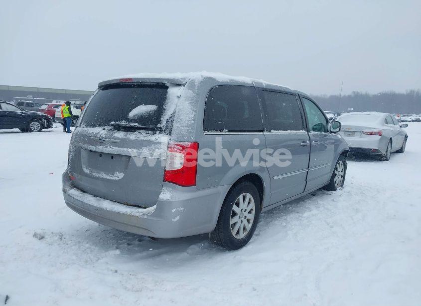 Photo 4 of 2014 Chrysler Town & COUNTRY TOURING (VIN 2C4RC1BG7ER326700)