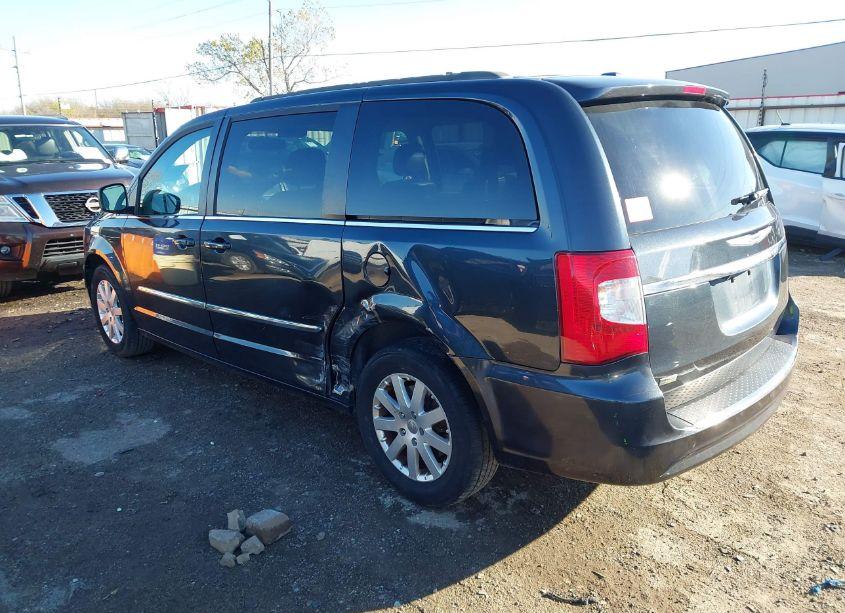 Photo 3 of 2014 Chrysler Town & COUNTRY TOURING (VIN 2C4RC1BG7ER381888)