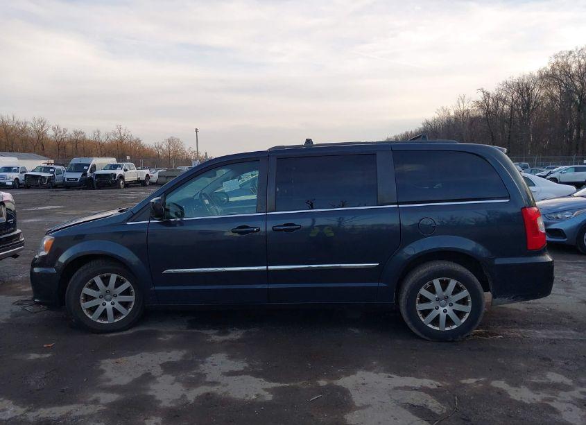 Photo 14 of 2014 Chrysler Town & COUNTRY TOURING (VIN 2C4RC1BG7ER436274)