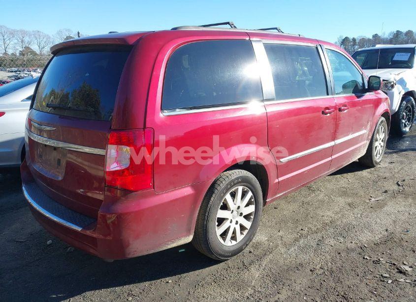 Photo 4 of 2014 Chrysler Town & COUNTRY TOURING (VIN 2C4RC1BG7ER444410)