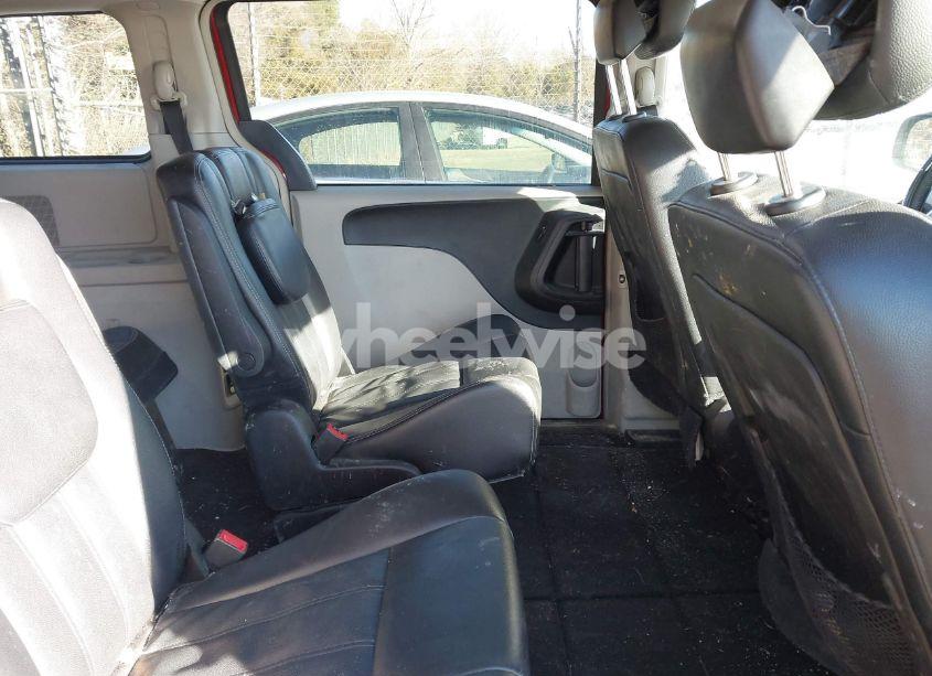 Photo 8 of 2014 Chrysler Town & COUNTRY TOURING (VIN 2C4RC1BG7ER444410)