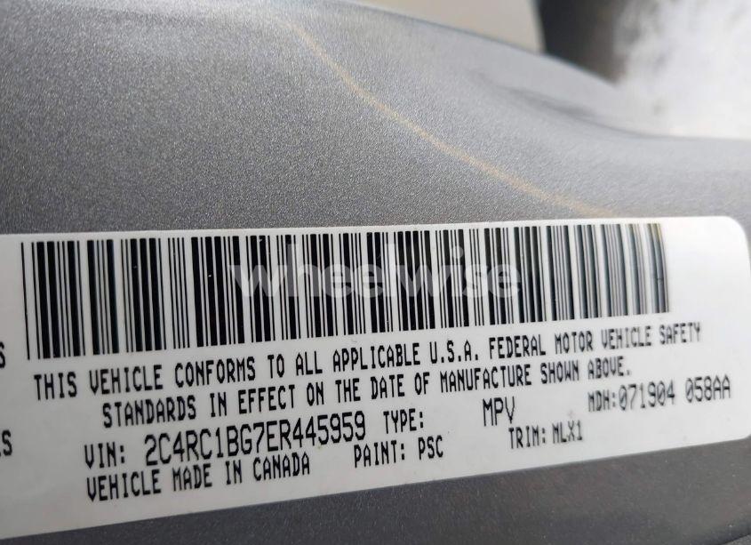 Photo 9 of 2014 Chrysler Town & COUNTRY TOURING (VIN 2C4RC1BG7ER445959)