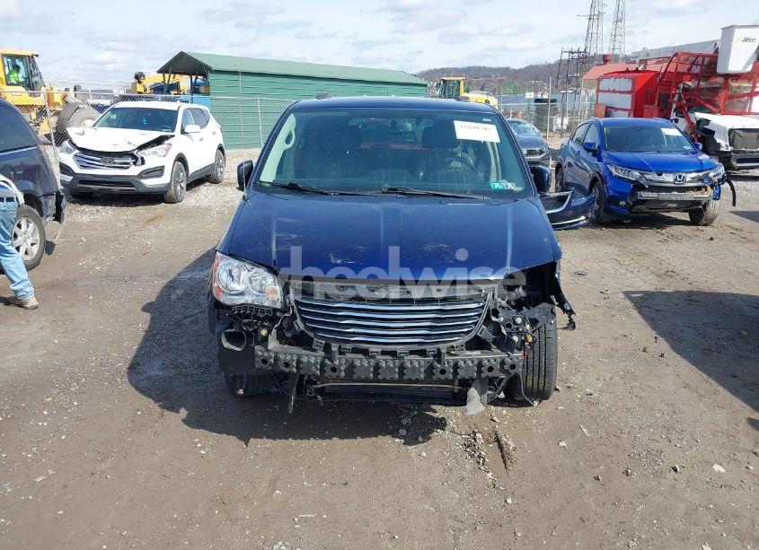 Photo 13 of 2015 Chrysler Town & COUNTRY TOURING (VIN 2C4RC1BG7FR505014)