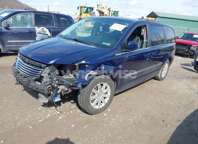 Photo 2 of 2015 Chrysler Town & COUNTRY TOURING (VIN 2C4RC1BG7FR505014)