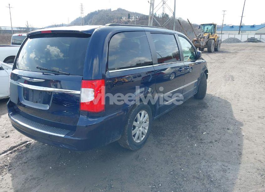 Photo 4 of 2015 Chrysler Town & COUNTRY TOURING (VIN 2C4RC1BG7FR505014)