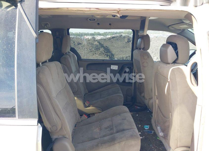 Photo 8 of 2015 Chrysler Town & COUNTRY TOURING (VIN 2C4RC1BG7FR583213)