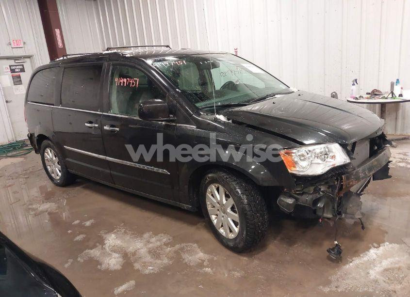2015 Chrysler Town & COUNTRY TOURING (VIN 2C4RC1BG7FR610281) main photo