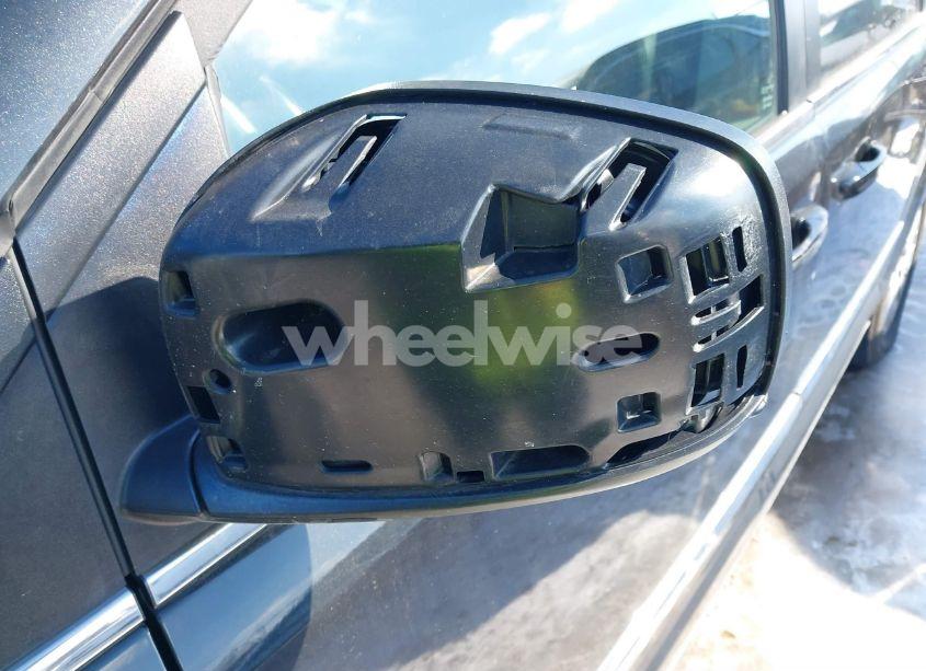 Photo 20 of 2015 Chrysler Town & COUNTRY TOURING (VIN 2C4RC1BG7FR611107)