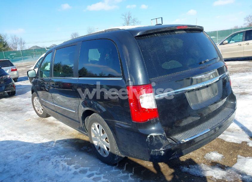 Photo 3 of 2015 Chrysler Town & COUNTRY TOURING (VIN 2C4RC1BG7FR611107)