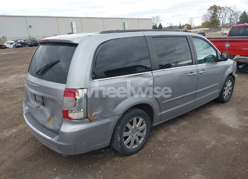 Photo 4 of 2015 Chrysler Town & COUNTRY TOURING (VIN 2C4RC1BG7FR637576)