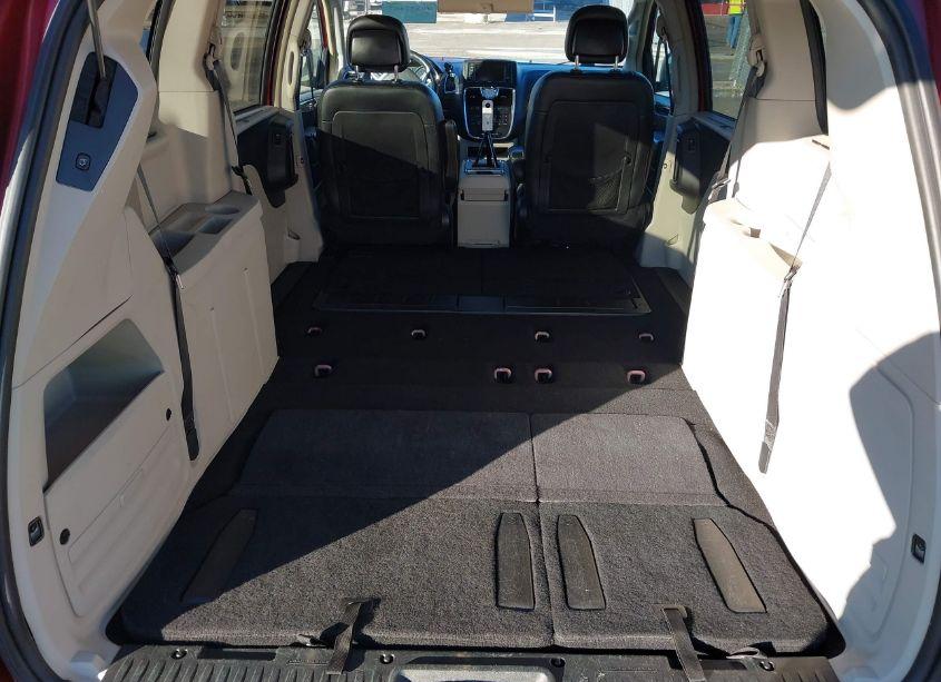 Photo 19 of 2015 Chrysler Town & COUNTRY TOURING (VIN 2C4RC1BG7FR676782)