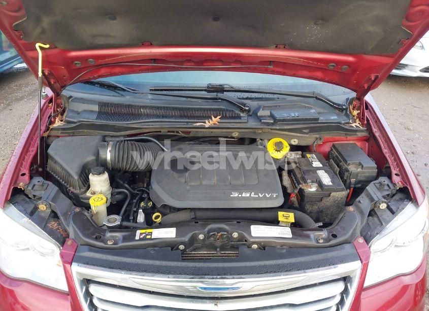 Photo 10 of 2015 Chrysler Town & COUNTRY TOURING (VIN 2C4RC1BG7FR739797)