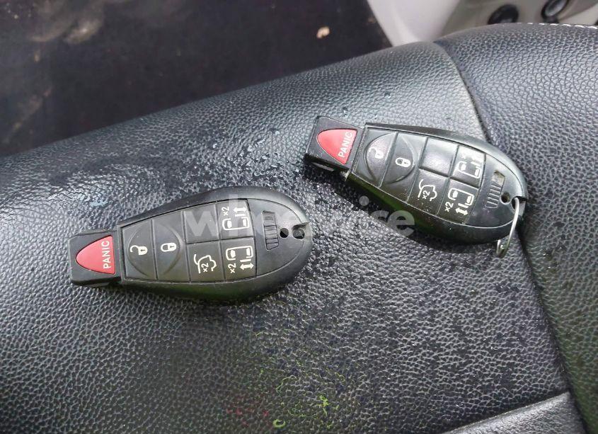 Photo 11 of 2015 Chrysler Town & COUNTRY TOURING (VIN 2C4RC1BG7FR739797)