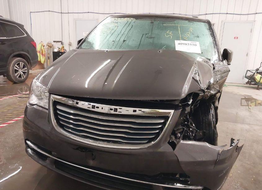 Photo 12 of 2016 Chrysler Town & COUNTRY TOURING (VIN 2C4RC1BG7GR103995)