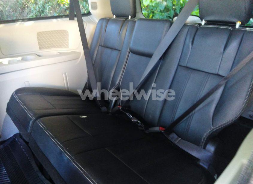 Photo 17 of 2016 Chrysler Town & COUNTRY TOURING (VIN 2C4RC1BG7GR187039)