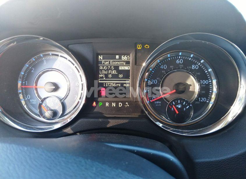 Photo 7 of 2016 Chrysler Town & COUNTRY TOURING (VIN 2C4RC1BG7GR187039)