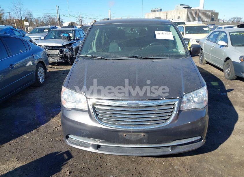 Photo 12 of 2016 Chrysler Town & COUNTRY TOURING (VIN 2C4RC1BG7GR187297)