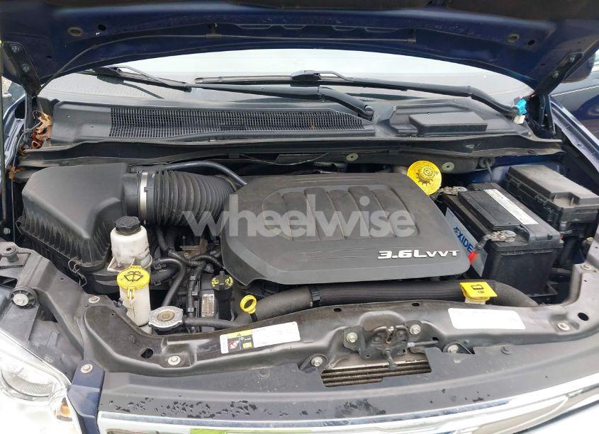 Photo 10 of 2016 Chrysler Town & COUNTRY TOURING (VIN 2C4RC1BG7GR191270)