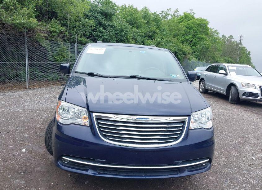 Photo 13 of 2016 Chrysler Town & COUNTRY TOURING (VIN 2C4RC1BG7GR191270)