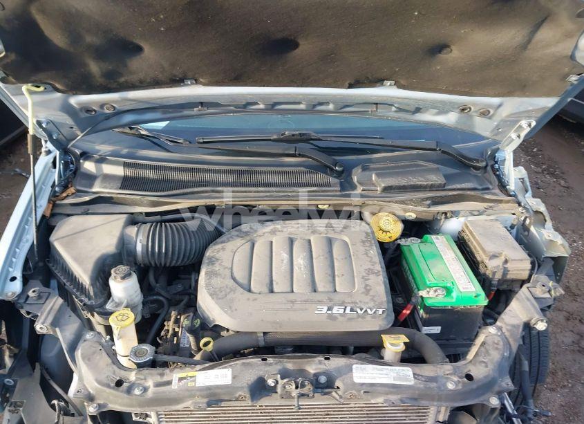 Photo 10 of 2016 Chrysler Town & COUNTRY TOURING (VIN 2C4RC1BG7GR194444)