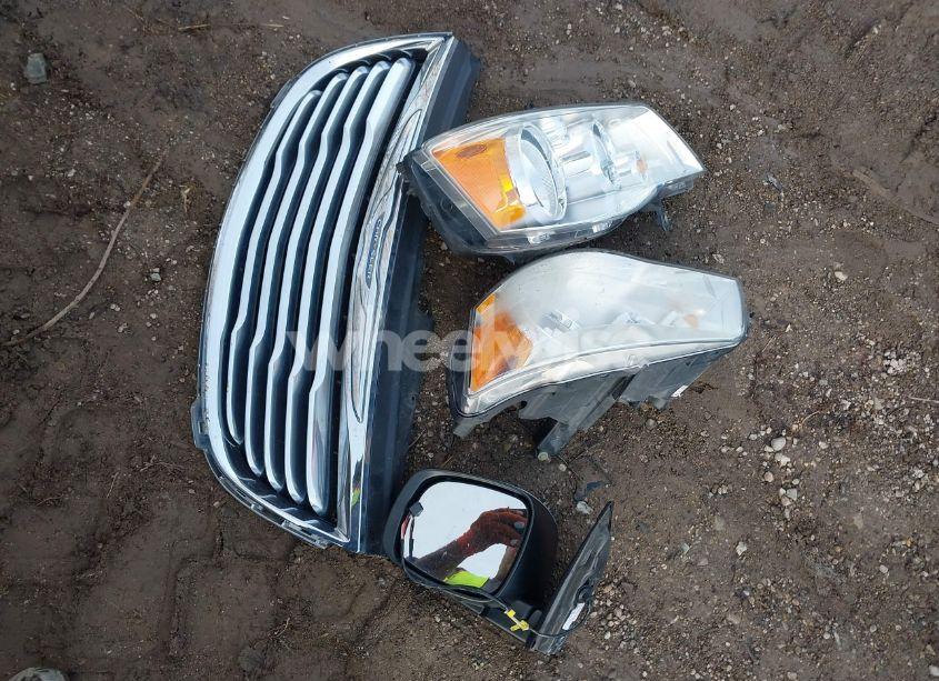 Photo 12 of 2016 Chrysler Town & COUNTRY TOURING (VIN 2C4RC1BG7GR194444)