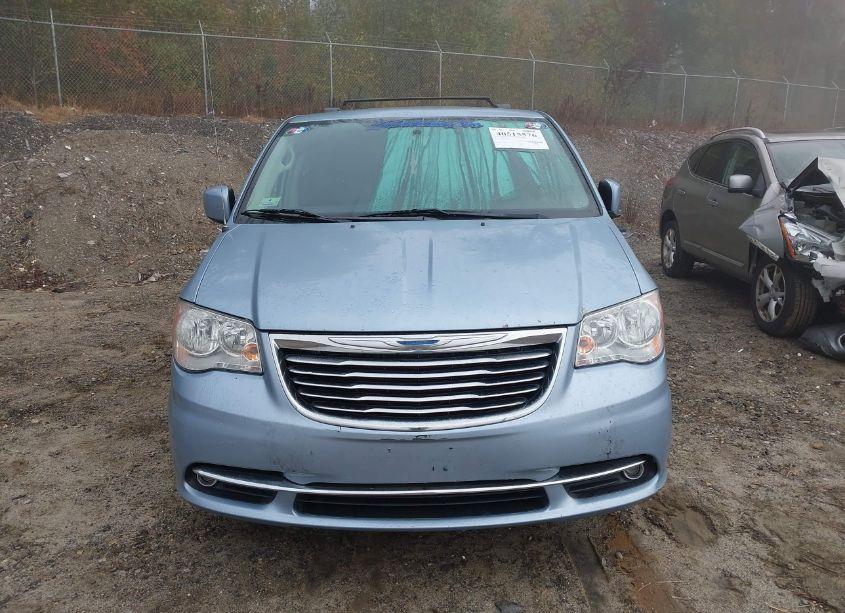 Photo 12 of 2016 Chrysler Town & COUNTRY TOURING (VIN 2C4RC1BG7GR200601)