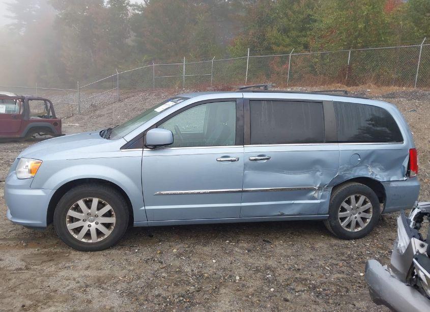 Photo 14 of 2016 Chrysler Town & COUNTRY TOURING (VIN 2C4RC1BG7GR200601)