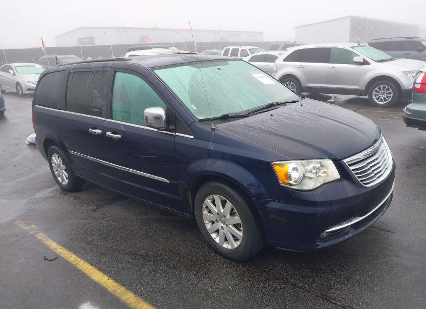 2016 Chrysler Town & COUNTRY TOURING (VIN 2C4RC1BG7GR206575) main photo