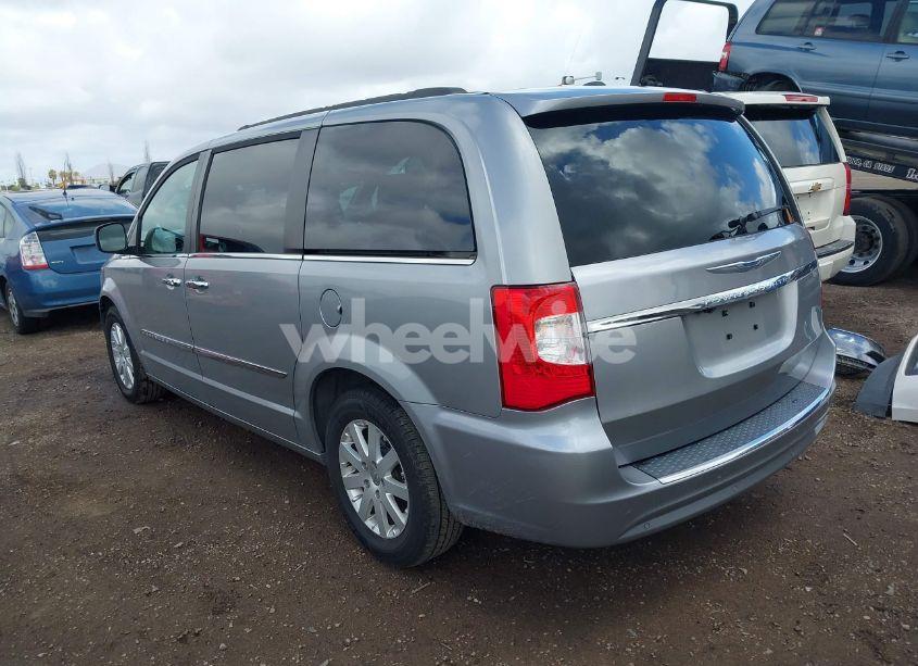 Photo 3 of 2016 Chrysler Town & COUNTRY TOURING (VIN 2C4RC1BG7GR207919)