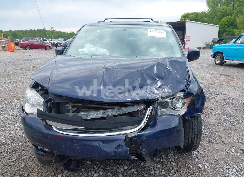 Photo 12 of 2016 Chrysler Town & COUNTRY TOURING (VIN 2C4RC1BG7GR230813)