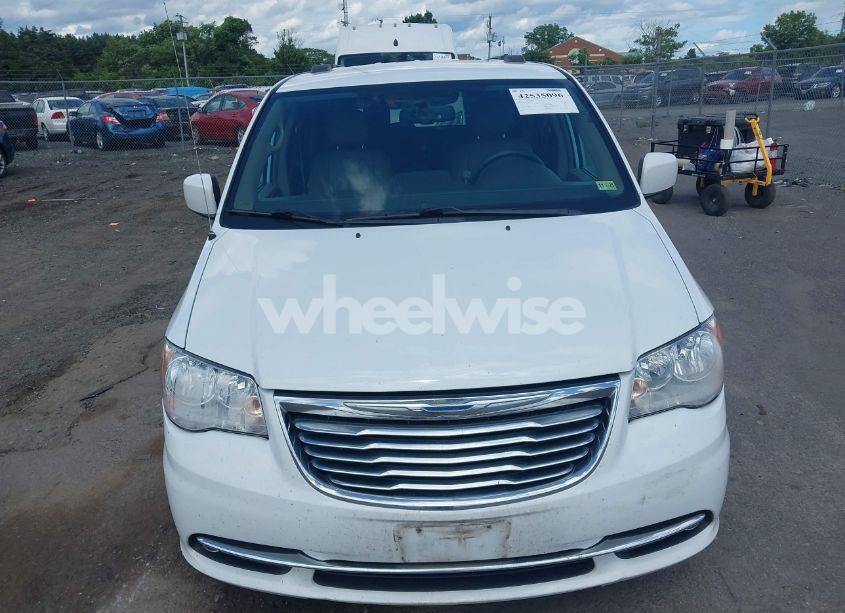 Photo 12 of 2016 Chrysler Town & COUNTRY TOURING (VIN 2C4RC1BG7GR239186)