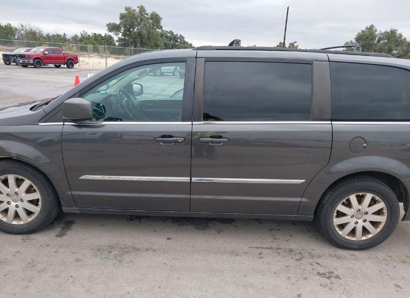 Photo 14 of 2016 Chrysler Town & COUNTRY TOURING (VIN 2C4RC1BG7GR240242)