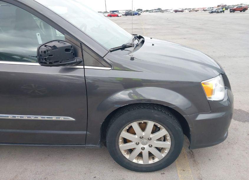 Photo 17 of 2016 Chrysler Town & COUNTRY TOURING (VIN 2C4RC1BG7GR240242)