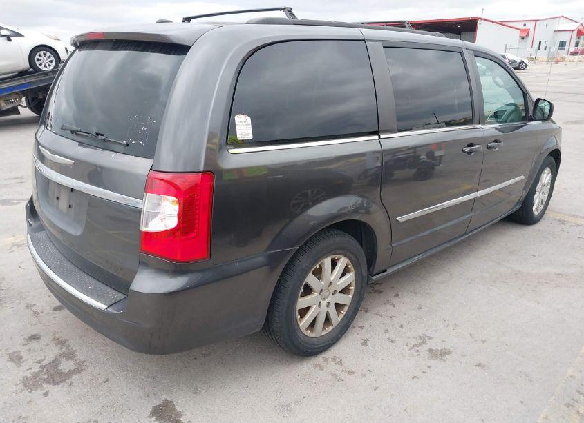 Photo 4 of 2016 Chrysler Town & COUNTRY TOURING (VIN 2C4RC1BG7GR240242)