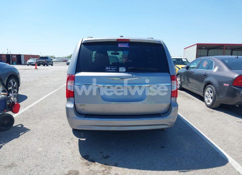 Photo 16 of 2016 Chrysler Town & COUNTRY TOURING (VIN 2C4RC1BG7GR246347)