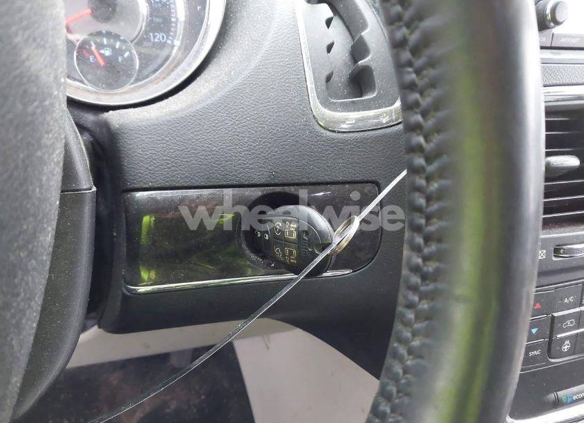 Photo 11 of 2016 Chrysler Town & COUNTRY TOURING (VIN 2C4RC1BG7GR246705)