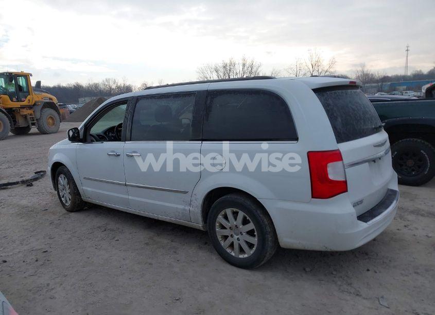 Photo 15 of 2016 Chrysler Town & COUNTRY TOURING (VIN 2C4RC1BG7GR246705)