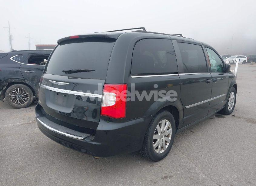 Photo 4 of 2016 Chrysler Town & COUNTRY TOURING (VIN 2C4RC1BG7GR284452)