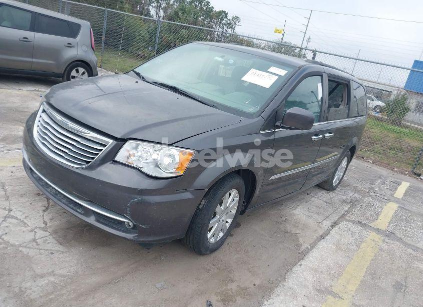 Photo 2 of 2016 Chrysler Town & COUNTRY TOURING (VIN 2C4RC1BG7GR301122)