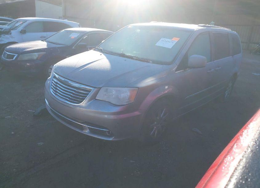 Photo 2 of 2016 Chrysler Town & COUNTRY TOURING (VIN 2C4RC1BG7GR301928)