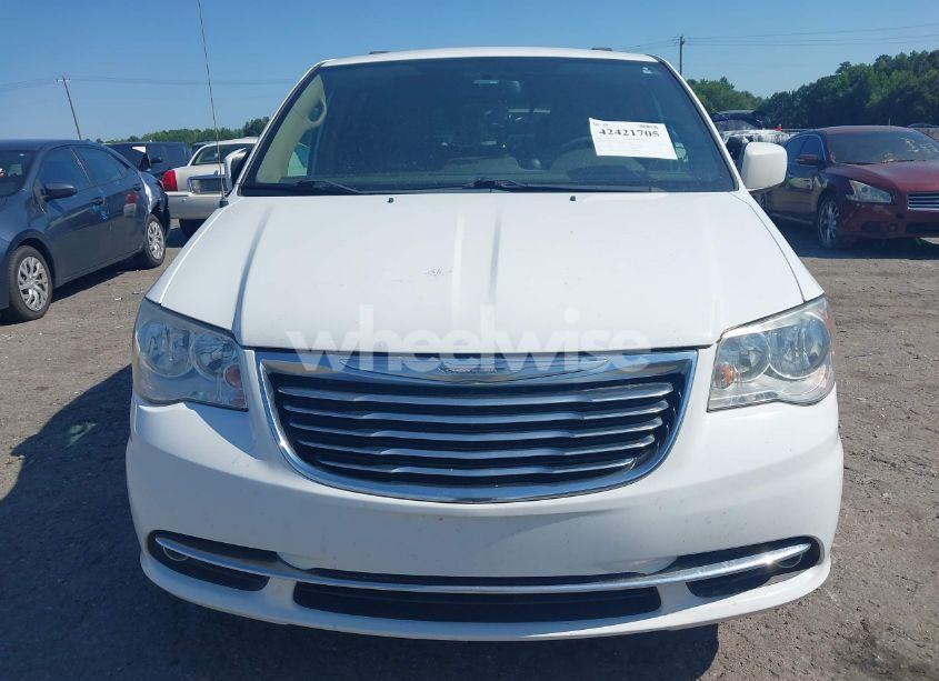 Photo 12 of 2016 Chrysler Town & COUNTRY TOURING (VIN 2C4RC1BG7GR303923)
