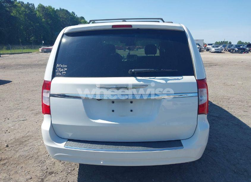 Photo 16 of 2016 Chrysler Town & COUNTRY TOURING (VIN 2C4RC1BG7GR303923)
