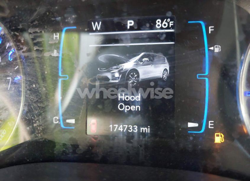 Photo 15 of 2017 Chrysler Pacifica TOURING-L (VIN 2C4RC1BG7HR527307)