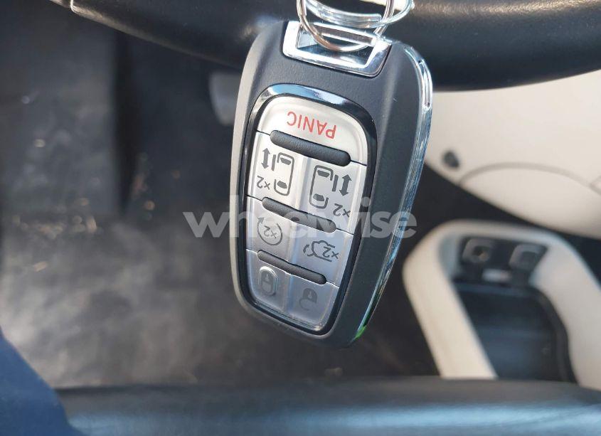 Photo 7 of 2017 Chrysler Pacifica TOURING-L (VIN 2C4RC1BG7HR539716)